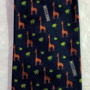 MOSCHINO GIRAFFE PRINT TIE